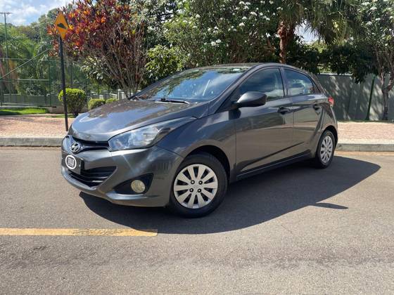HYUNDAI HB20 1.0 COMFORT STYLE 12V FLEX 4P MANUAL HYUNDAI HB20 1.0 COMFORT STYLE 12V FLEX 4P MANUAL